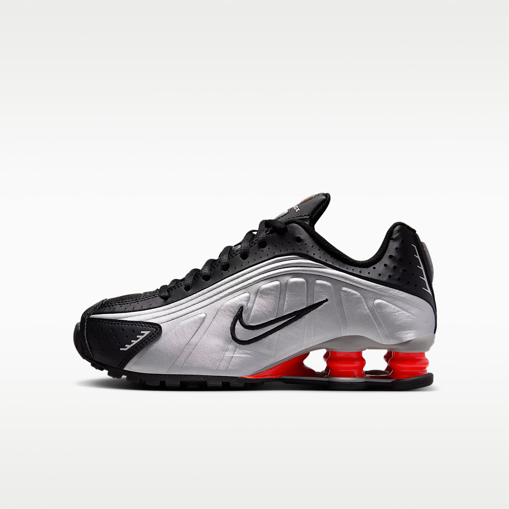 Nike Shox R4スニーカー ブラック/シルバー/レッド Nike Shox R4 Big Kids' Shoes. Nike.com